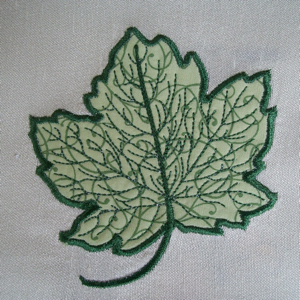 FALL LEAF APPLIQUE  4x4