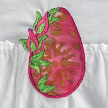 ROSEBUD EGG APPLIQUE' 4X4