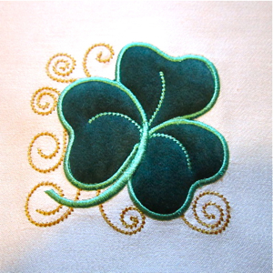 SHAMROCK APPLIQUE 4x4